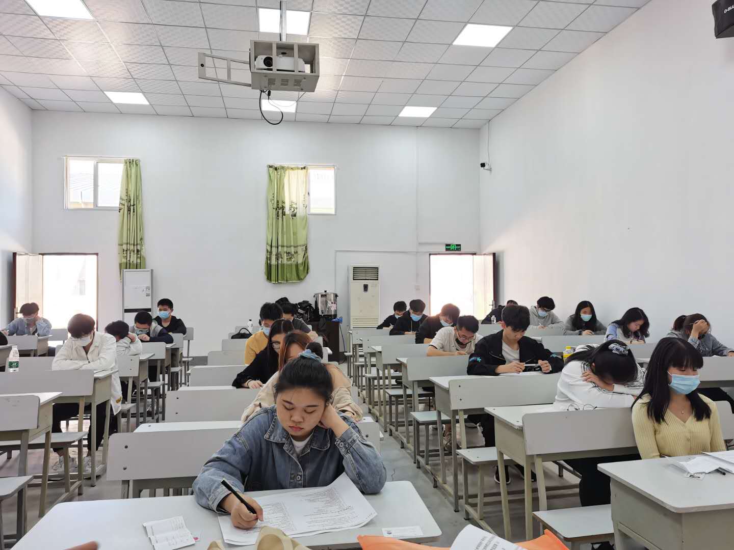 微信图片_20201108202959.jpg
