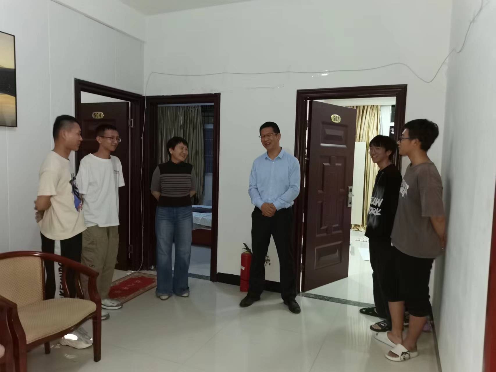 产业学院2.jpg