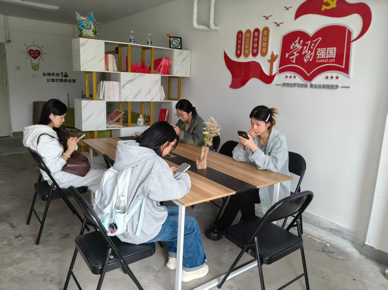 教育系.jpg