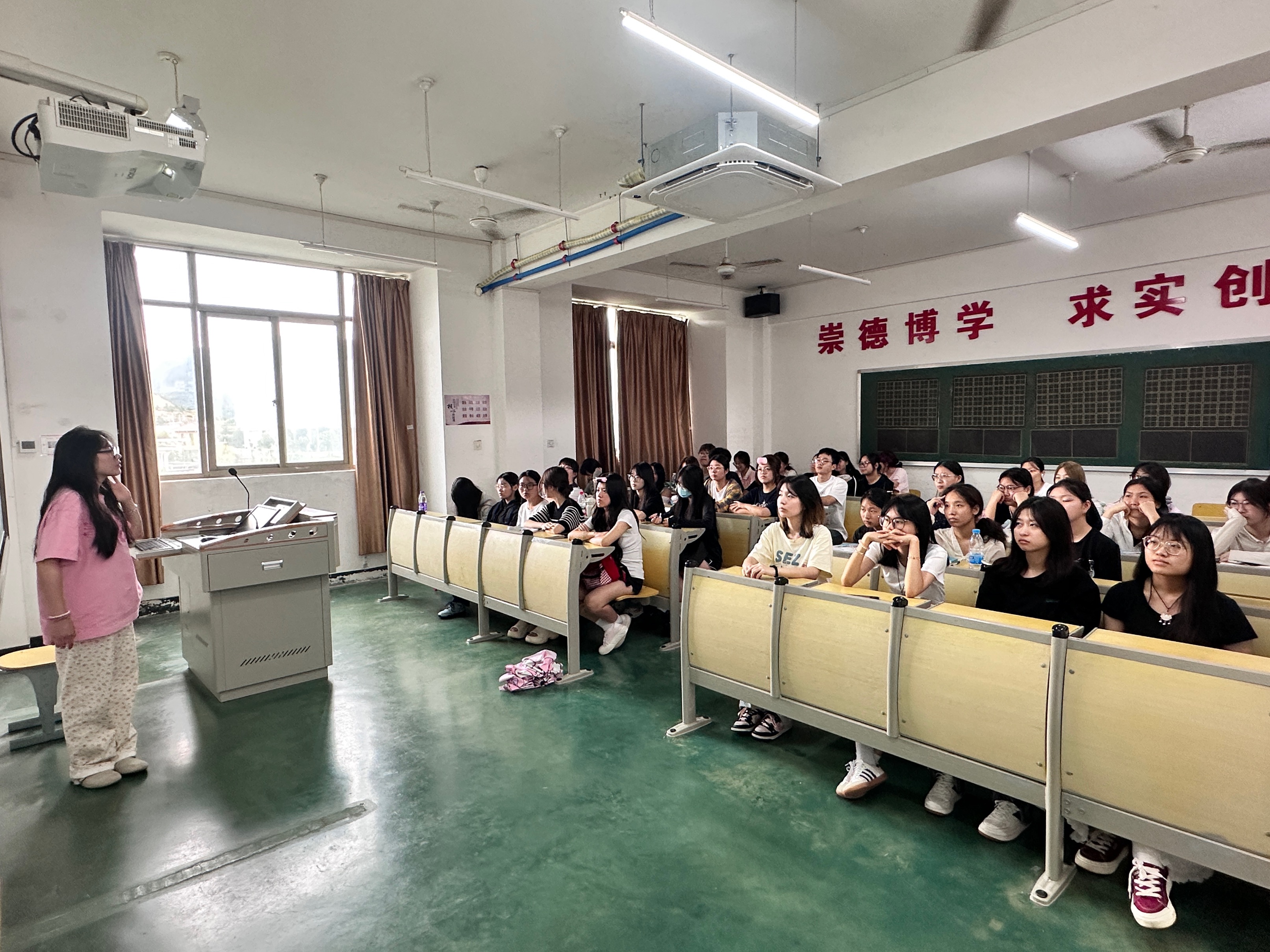 照片 (1).jpg