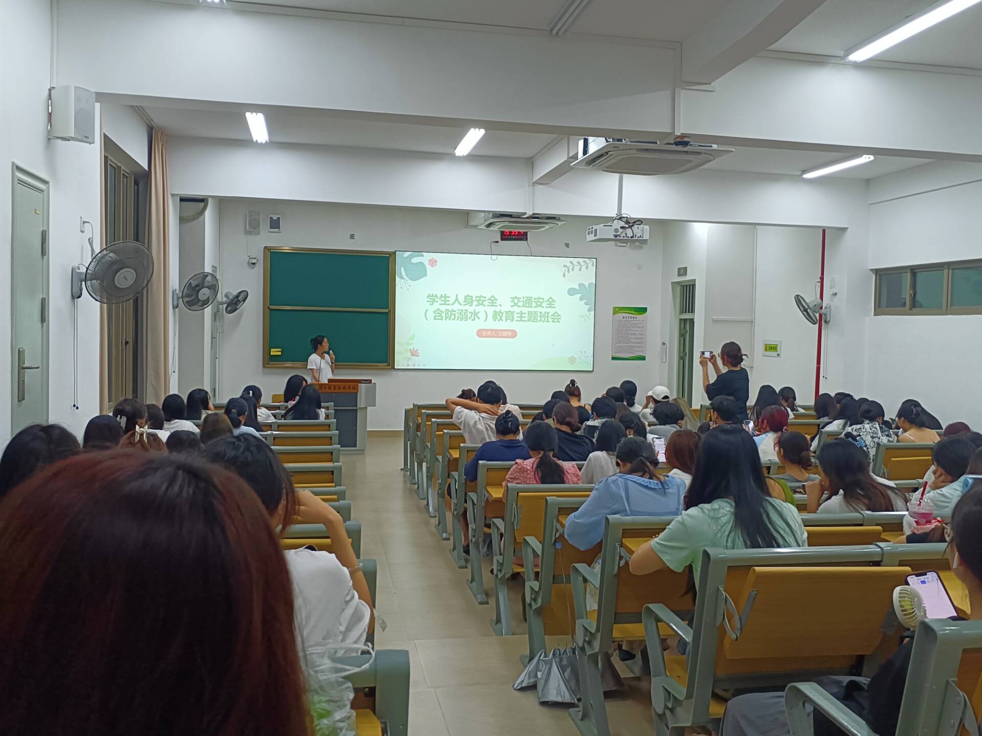 照片 (10).jpg