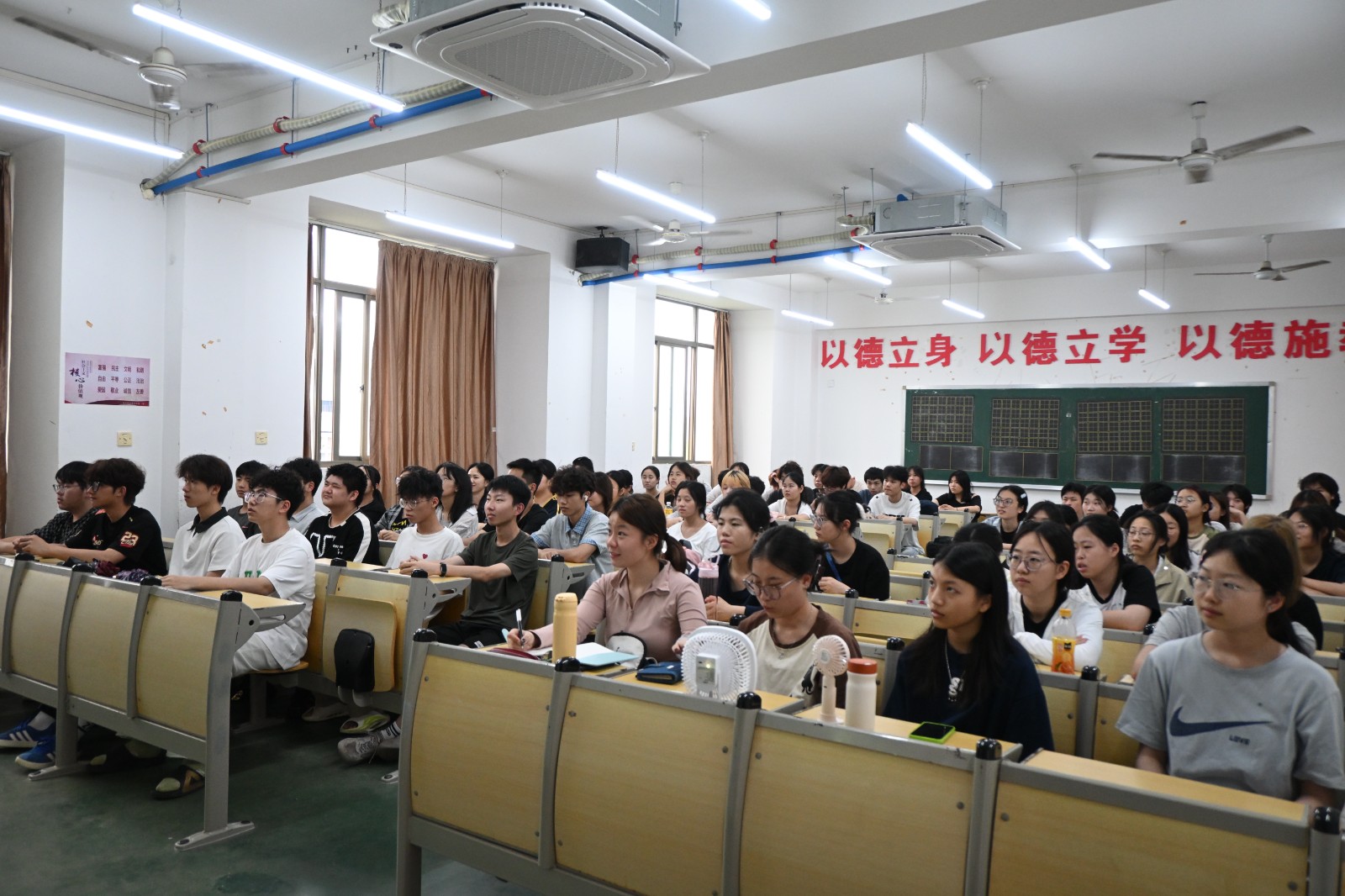 eea9a53ad3ac7697fdc2f1bcd3c04db1.jpg eea9a53ad3ac7697fdc2f1bcd3c04db1.jpg